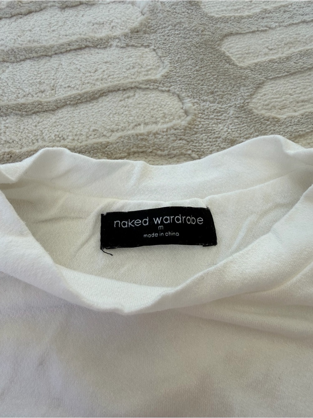naked wardrobe white clip bodysuit thong - Picture 3 of 4
